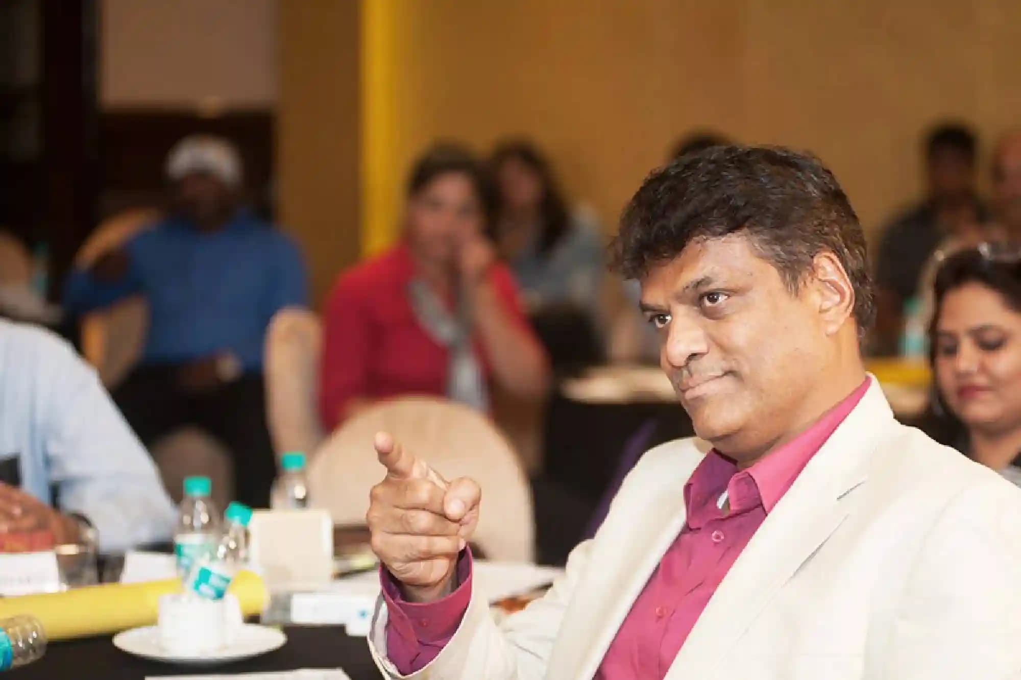 DR. Arunaagiri